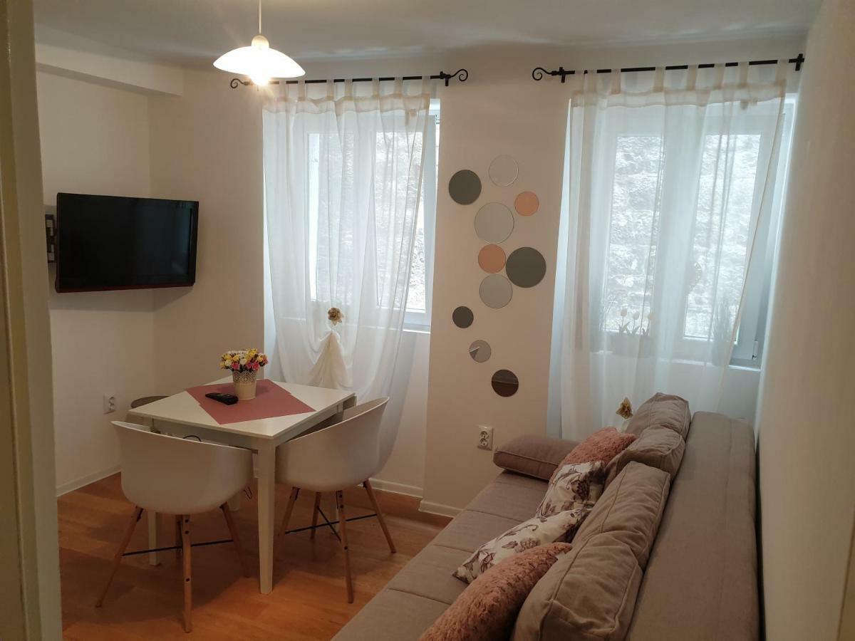 D&M Apartment Sibenik - An Apartment In The Heart Of The Old Town Kültér fotó