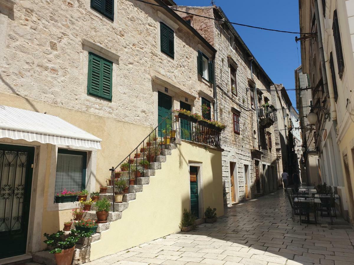 D&M Apartment Sibenik - An Apartment In The Heart Of The Old Town Kültér fotó